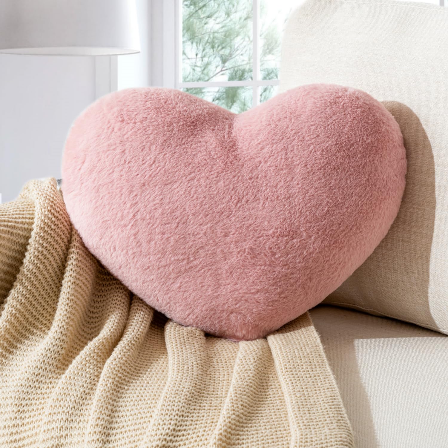 Heart Pillow Pink Heart Shaped Throw Pillows Super Soft Faux Rabbit Fur Heart Throw Pillow Valentines Day Decorations PillowWedding Decor